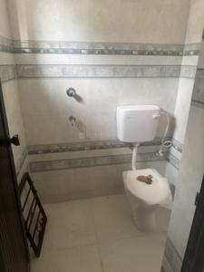 Bathroom Image of 800 Sq.ft 2 BHK Apartment / Flat for rent in Puja Apartment, Dum Dum Kolkata for Rs. 12000