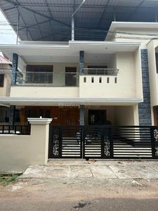 Image of 2450 Sq.ft 4 BHK Independent House for sale in Kuttoor, Thrissur for Rs. 10000000
