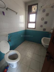 Bathroom Image of 2100 Sq.ft 3.5 BHK Apartment / Flat for sale in CGHS Medinova Apartment, Sector 56 Gurgaon for Rs. 27000000