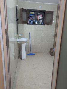 Bathroom Image of 500 Sq.ft 1 RK Builder Floor for rent in Sector 79 Mohali for Rs. 17000