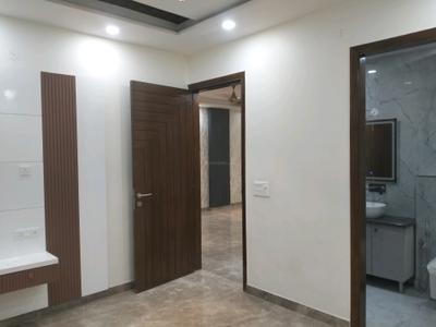 Bedroom Image of 1800 Sq.ft 3 BHK Builder Floor for sale in Vikaspuri New Delhi for Rs. 40000000