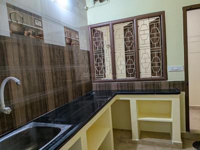 Kitchen Image of 1100 Sq.ft 2 BHK Independent House for rent in Thorapadi Vellore for Rs. 11500