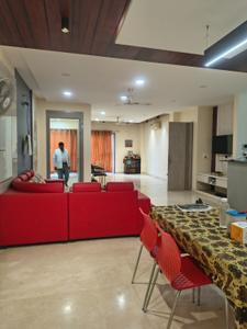 Image of 3000 Sq.ft 3 BHK Builder Floor for rent in Sector 40, Noida for Rs. 75000