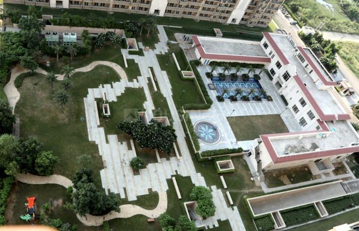 Dlf Express Greens M2 sector 1A More Images 1