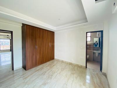 Bedroom Image of 1611 Sq.ft 3 BHK Builder Floor for rent in Trehan Luxury Floors 71, Sector 71 Gurgaon for Rs. 48000