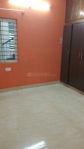 Bedroom Image of 1000 Sq.ft 2 BHK Builder Floor for rent in Shamarajpura Bengaluru for Rs. 18000