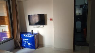 Bedroom Image of 600 Sq.ft 2 BHK Apartment / Flat for sale in Hirani Sagar CHS, Kurla East Mumbai for Rs. 13000000
