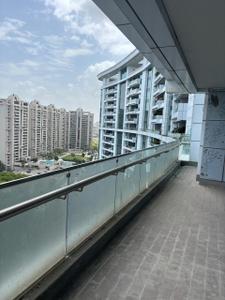 Balcony Image of 5000 Sq.ft 5 BHK Apartment / Flat for sale in Panchshil Yoopune, Magarpatta City Pune for Rs. 120000000