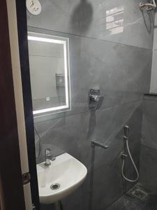 Bathroom Image of 780 Sq.ft 2 BHK Independent House for rent in Vijayanagar Bengaluru for Rs. 29000