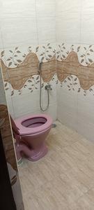 Bathroom Image of 900 Sq.ft 2 BHK Apartment / Flat for rent in VJS Kumaran Guru Kirupa, Velachery Chennai for Rs. 25000