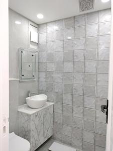 Common Bathroom Image of 1850 Sq.ft 3 BHK Apartment / Flat for sale in United Friends, Sector 6 Dwarka New Delhi for Rs. 28800000