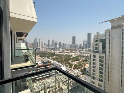 Balcony Image of 911 Sq.ft 2 BHK Apartment / Flat for sale in Jumeirah Village Dubai for Rs. 33925804