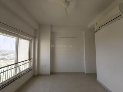 Bedroom Image of 2510 Sq.ft 3.5 BHK Apartment / Flat for rent in Adani Water Lily, Shantigram Ahmedabad for Rs. 60000