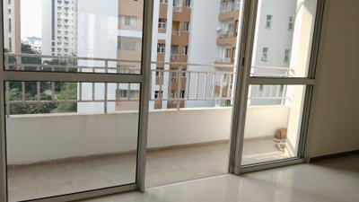 Balcony Image of 2200 Sq.ft 3 BHK Apartment / Flat for rent in Unitech Uniworld City, New Town Kolkata for Rs. 46000
