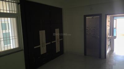 Bedroom Image of 2000 Sq.ft 3 BHK Apartment / Flat for rent in Vinayak Laxmi Apartments, Danapur Patna for Rs. 16000