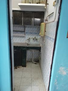Kitchen Image of 500 Sq.ft 1.5 BHK Apartment / Flat for sale in DDA LIG Flats Pocket E, Dilshad Garden New Delhi for Rs. 5500000