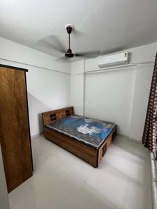 Bedroom Image of 810 Sq.ft 3 BHK Apartment / Flat for rent in Pacifica North Enclave L Block, Vaishno Devi Circle Ahmedabad for Rs. 48000