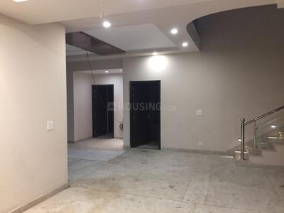 8 BHK Independent House