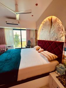 Bedroom Image of 1700 Sq.ft 3 BHK Apartment / Flat for sale in Vaastu Vaastu Hanging Gardens, Panjim Goa for Rs. 45000000