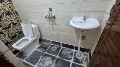 Image of 2250 Sq.ft 2 BHK Apartment / Flat for rent in Uttam Nagar, New Delhi for Rs. 14000