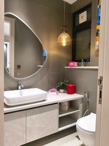 Common Bathroom Image of 3600 Sq.ft 4 BHK Builder Floor for sale in Greenwood City Floors, Sector 45 Gurgaon for Rs. 45500000