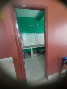 Kitchen Image of 900 Sq.ft 2 BHK Builder Floor for rent in Behala Chowrasta Kolkata for Rs. 20000
