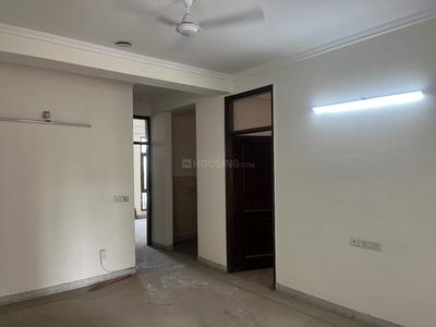 Living Room Image of 1900 Sq.ft 3 BHK Builder Floor for rent in Mansarover Garden New Delhi for Rs. 40000
