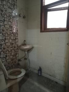 Image of 1350 Sq.ft 4 BHK Builder Floor for sale in Shahdara, New Delhi for Rs. 8000000