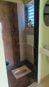 Bathroom Image of 550 Sq.ft 1 BHK Apartment / Flat for sale in Maruti Shiv Utsav, Pashane Thane for Rs. 1600000