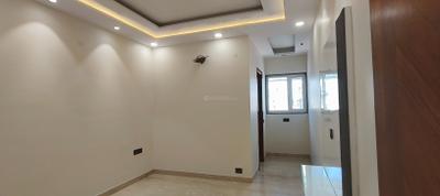 Bedroom Image of 1800 Sq.ft 3 BHK Builder Floor for rent in Pitampura New Delhi for Rs. 60500