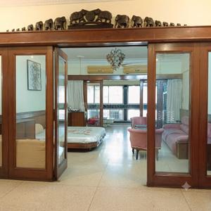 Hall Image of 2336 Sq.ft 4 BHK Apartment / Flat for sale in Alipore Kolkata for Rs. 32500000