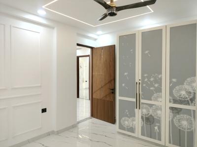 Bedroom Image of 2200 Sq.ft 4 BHK Apartment / Flat for sale in CGHS Shakti Apartments, Sector 5 Dwarka New Delhi for Rs. 39500000