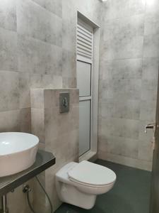 Common Bathroom Image of 721 Sq.ft 2 BHK Apartment / Flat for sale in Hiranandani Estate Thane for Rs. 22100000