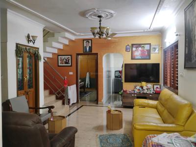 Living Room Image of 4000 Sq.ft 6 BHK Independent House for sale in Banashankari Bengaluru for Rs. 25000000