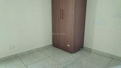Bedroom Image of 1185 Sq.ft 3 BHK Apartment / Flat for rent in Gaurs Siddhartham, Siddharth Vihar Ghaziabad for Rs. 24000