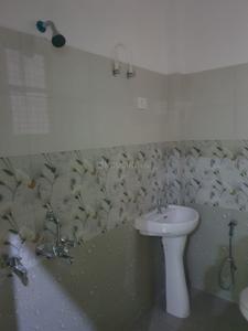 Bathroom Image of 1500 Sq.ft 3 BHK Independent House for sale in Banthra Sikander Pur Lucknow for Rs. 5500000