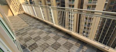Balcony Image of 1000 Sq.ft 2 BHK Apartment / Flat for sale in Migsun Ultimo, Omicron III Greater Noida for Rs. 8000000