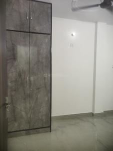 Bedroom Image of 450 Sq.ft 1 BHK Builder Floor for rent in Shalimar Bagh New Delhi for Rs. 16500
