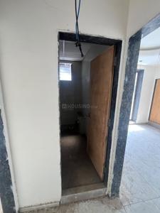Bathroom Image of 1040 Sq.ft 3 BHK Apartment / Flat for sale in Patel Colony Jamnagar for Rs. 4000000