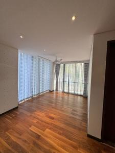 Balcony Image of 5900 Sq.ft 5 BHK Villa for sale in Embassy Boulevard, Hosahalli Bengaluru for Rs. 280000000