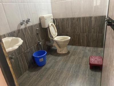 Bathroom Image of 731 Sq.ft 1 RK Apartment / Flat for rent in Salcete Goa for Rs. 15000