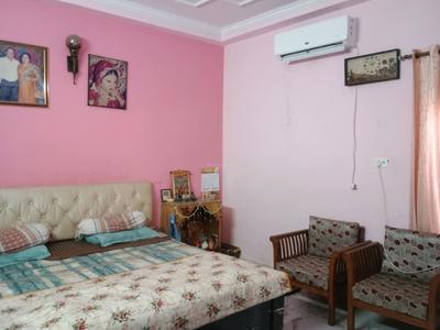 Bedroom Image of 3500 Sq.ft 3 BHK Villa for sale in Phi II Greater Noida for Rs. 33000000