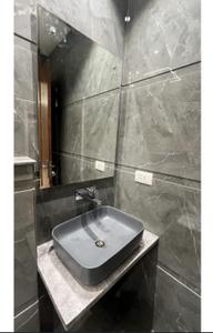 Bathroom Image of 2700 Sq.ft 4.5 BHK Builder Floor for sale in Paramount Luxury Floors Sushant Lok 3 B Block, Sector 57 Gurgaon for Rs. 42500000