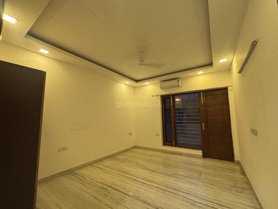 Bedroom Image of 3000 Sq.ft 4 BHK Builder Floor for rent in Sector 15 Faridabad for Rs. 80000