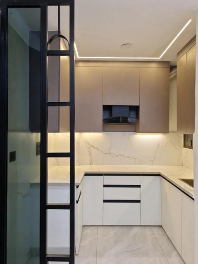 Sky High By S Gambhir Buildtech pvt ltd Main Image 1