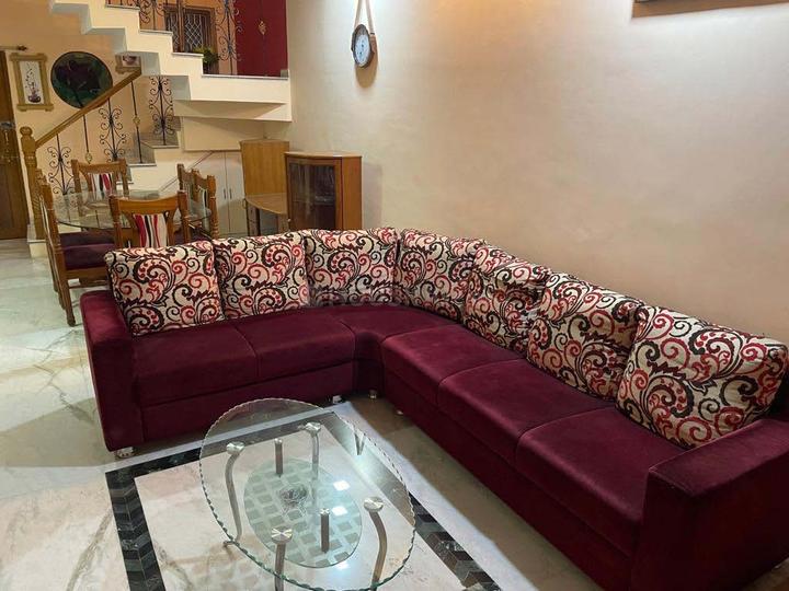 Alkapuri Main Image 1