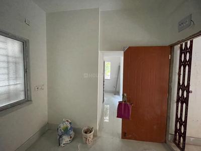 Living Room Image of 700 Sq.ft 2 BHK Apartment / Flat for sale in Sinthi Kolkata for Rs. 2800000