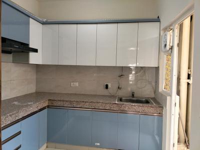 Kitchen Image of 1075 Sq.ft 2 BHK Apartment / Flat for rent in Paramount Emotions, Noida Extension Greater Noida for Rs. 20000