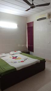 Bedroom Image of 2700 Sq.ft 3 BHK Builder Floor for rent in Puri VIP Floors, Sector 81 Faridabad for Rs. 42000