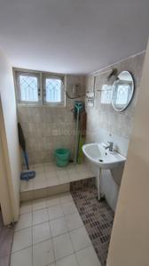 Bathroom Image of 900 Sq.ft 2 BHK Independent House for rent in Phase 2 Block 6 Bengaluru for Rs. 24000